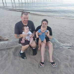 Meet your Posher, Derek